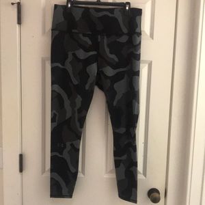 Under Armour Athletic/Athleisure Leggings, 1X, NWT!